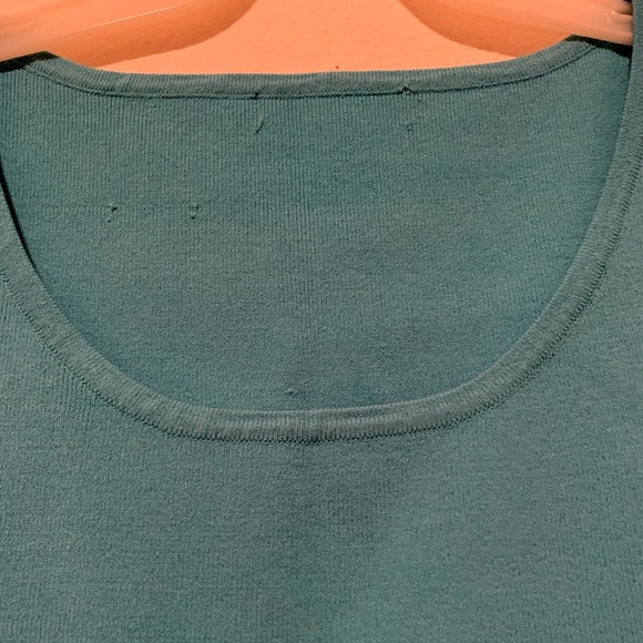 Turquoise Sleeveless Top - Picture 3 of 14